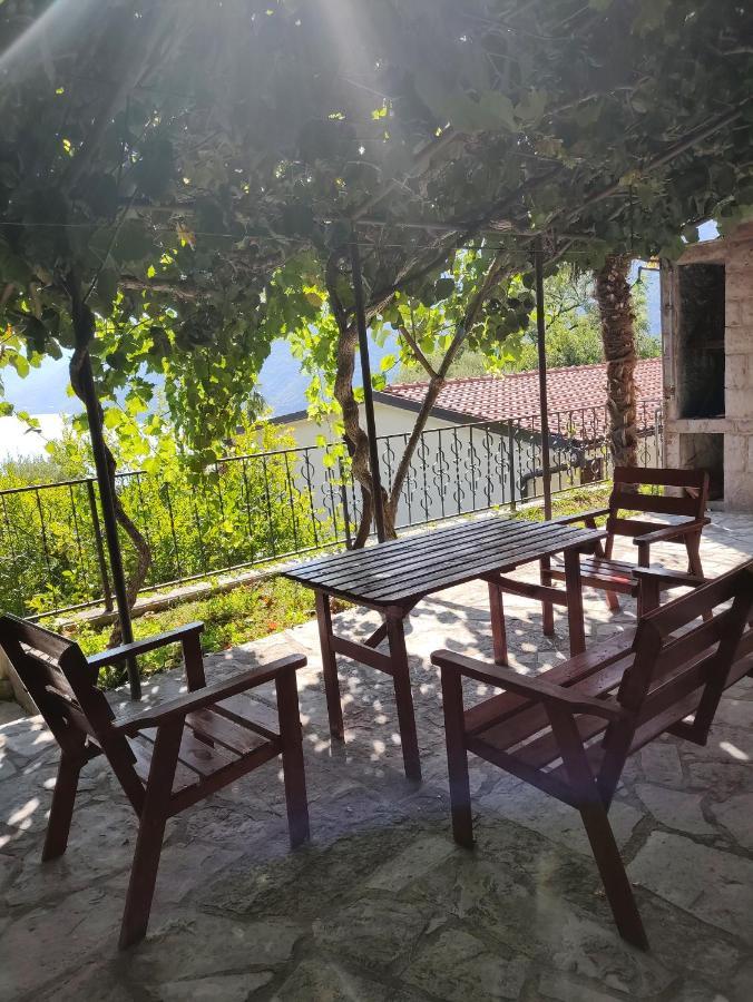 L & D Panorama Apartmani 里桑 外观 照片