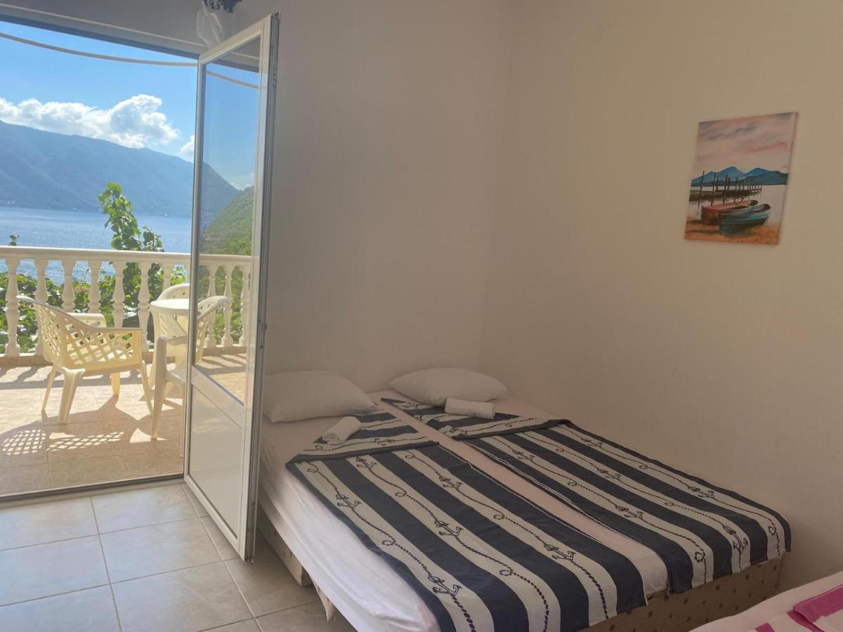 L & D Panorama Apartmani 里桑 外观 照片